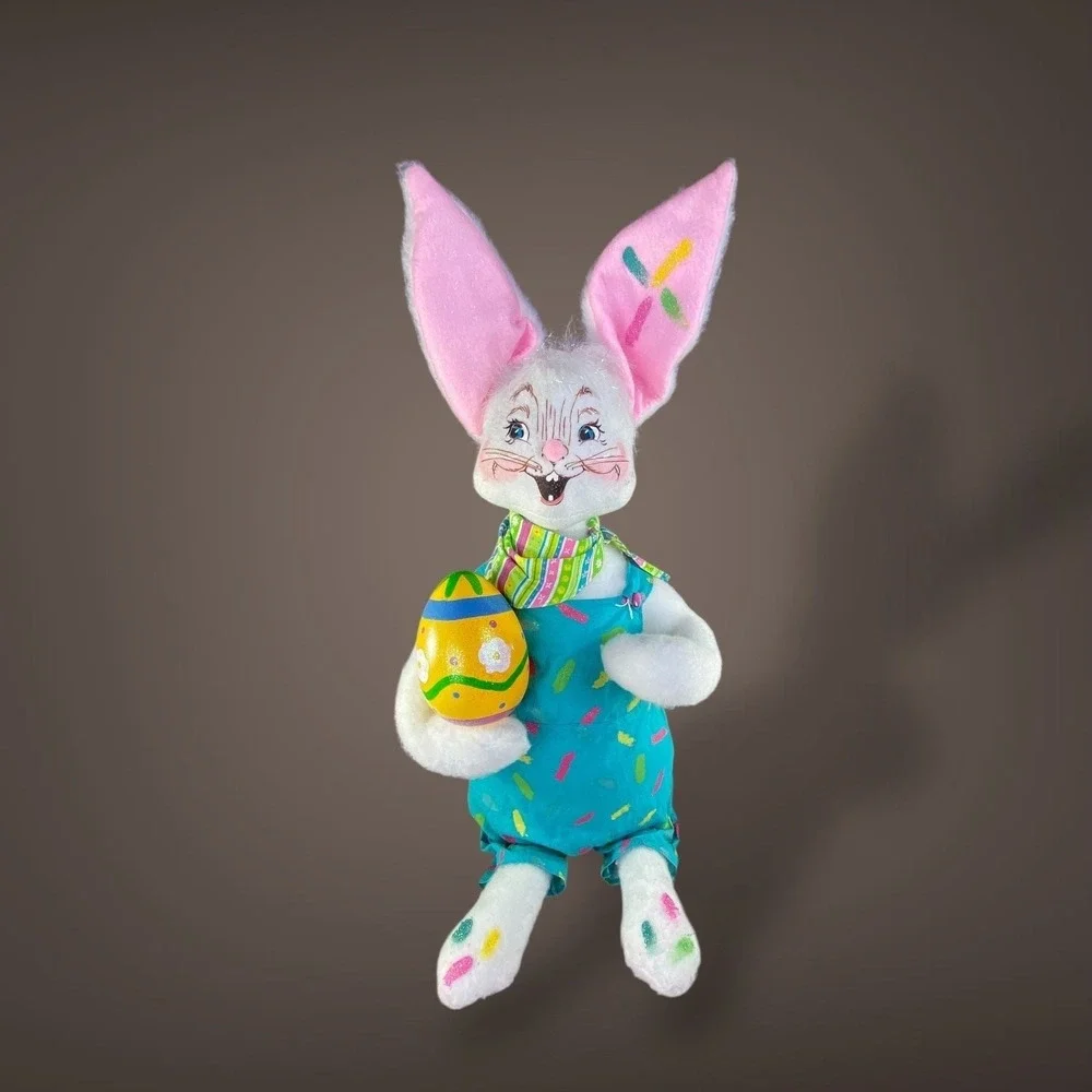 Annalee Artist Bunny Doll Large 22.5